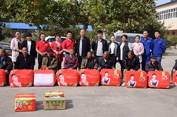 百善孝為先，久久敬老情