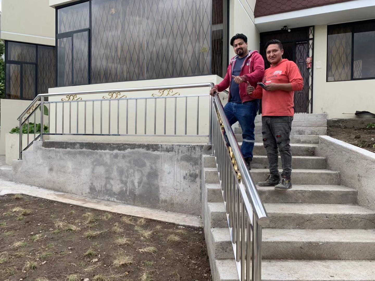 厄瓜多爾護(hù)欄圖片