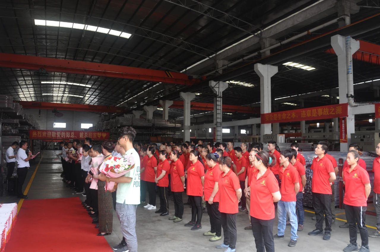 佛山<a href='/index.aspx' class='keys' title='點擊查看關(guān)于不銹鋼管廠家的相關(guān)信息' target='_blank'>不銹鋼管廠家</a>