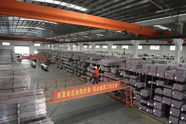 佛山304<a href='/index.aspx' class='keys' title='點(diǎn)擊查看關(guān)于不銹鋼管廠(chǎng)家的相關(guān)信息' target='_blank'>不銹鋼管廠(chǎng)家</a>