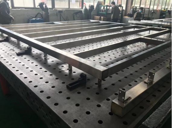 自動化設(shè)備 自動化設(shè)備