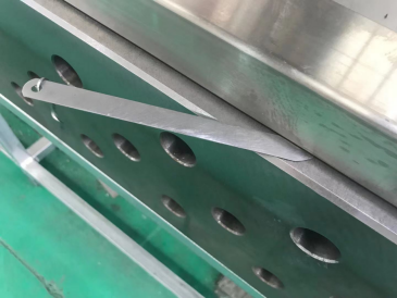 自動化設(shè)備 自動化設(shè)備